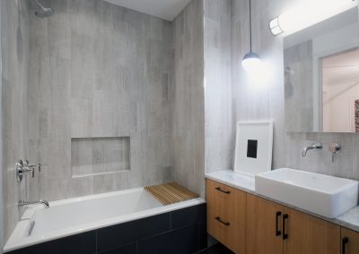 Small Bathroom Renovation Toronto
