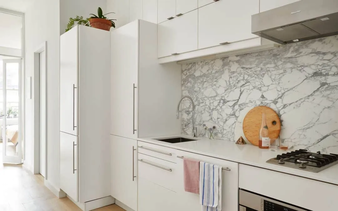 What are the steps in a kitchen renovation?